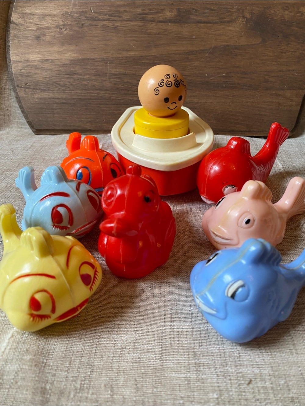 Fisher Price Little People Tug Boat & celluloid floating bath toys fish & duck